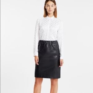 Women’s Black faux leather high waisted slim skirt
